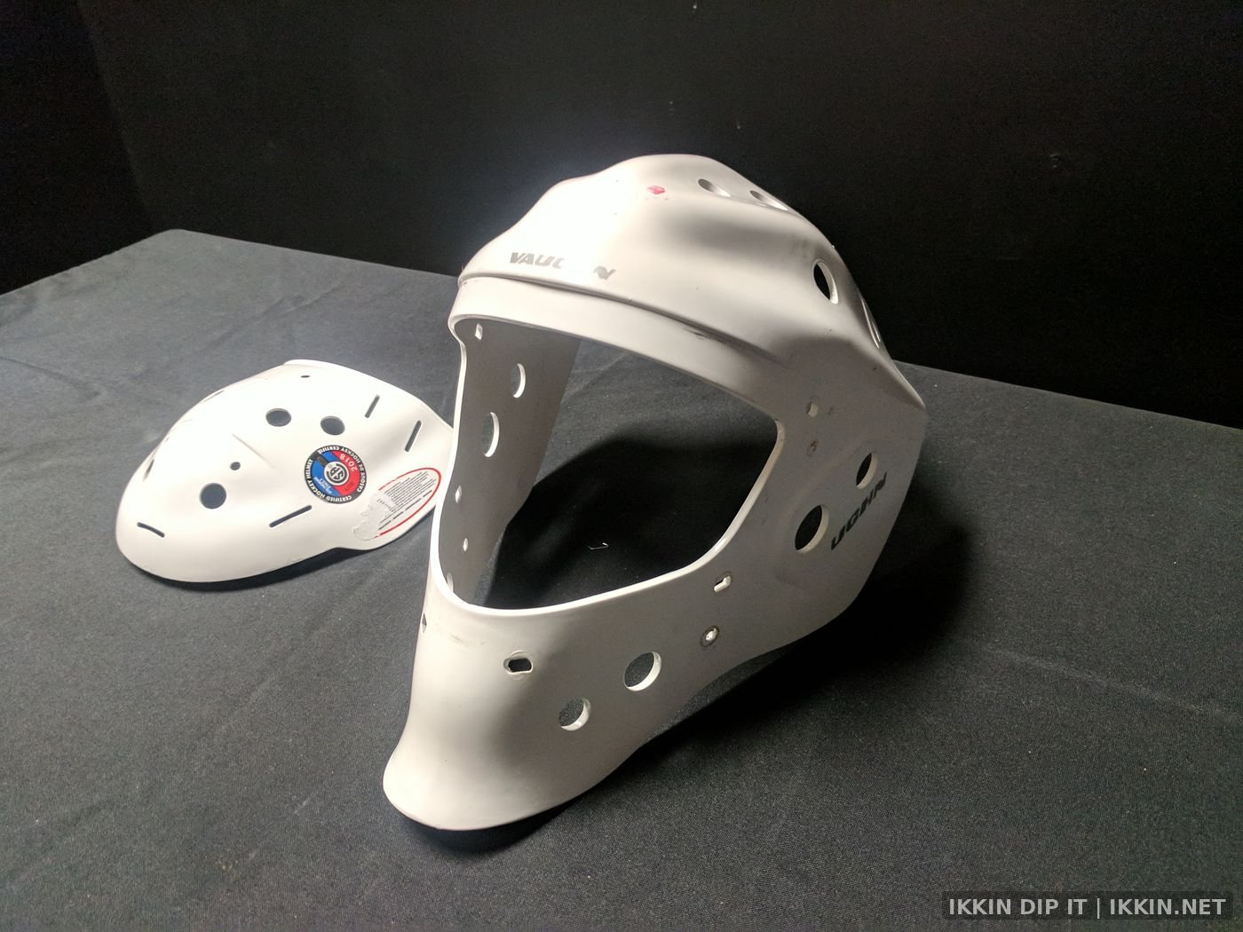 IKKIN Dip It Hydrographics — Goalie Masks project photo 3
